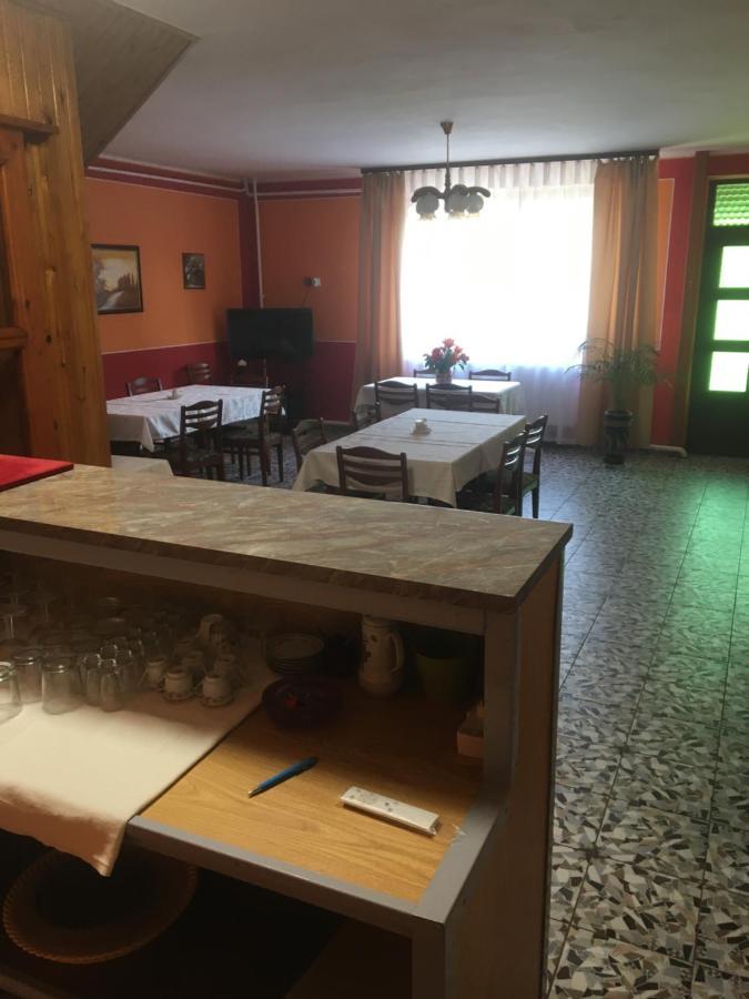 Buekk Vendeghaz Hotel Noszvaj Exterior foto